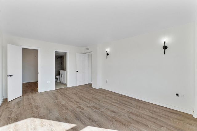 4174 Inverrary Drive 1002, Lauderhill, FL 33319