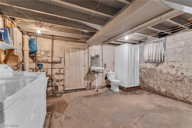 601 Ann Avenue, Niles, OH 44446