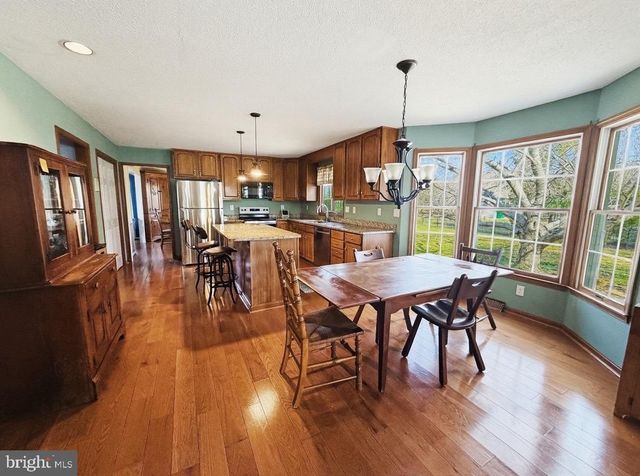 5 WATERWHEEL CIR, Dover, DE 19901