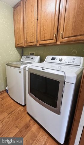 5 WATERWHEEL CIR, Dover, DE 19901