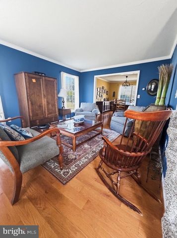 5 WATERWHEEL CIR, Dover, DE 19901