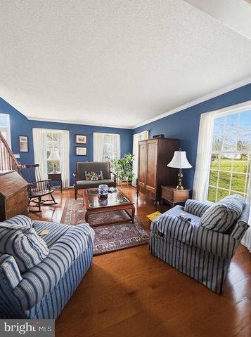 5 WATERWHEEL CIR, Dover, DE 19901