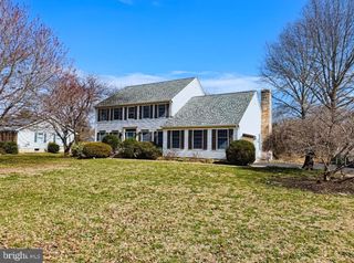5 WATERWHEEL CIR, Dover, DE 19901