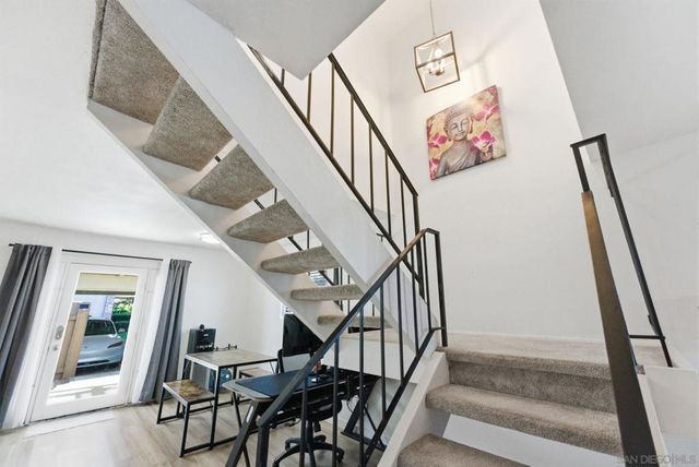 11941 Royal Rd A, El Cajon, CA 92021