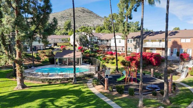 11941 Royal Rd A, El Cajon, CA 92021