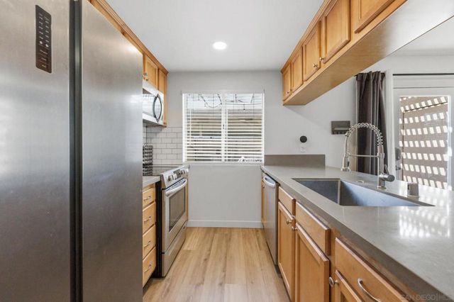 11941 Royal Rd A, El Cajon, CA 92021