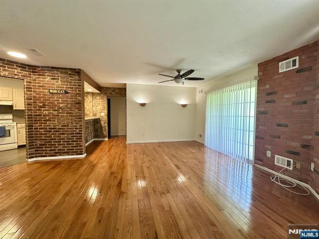 951 S Westgate Drive, Fort Lee, NJ 07024
