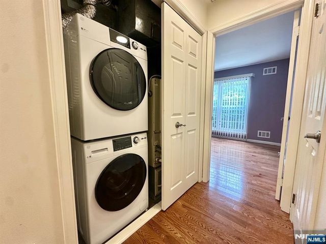 951 S Westgate Drive, Fort Lee, NJ 07024