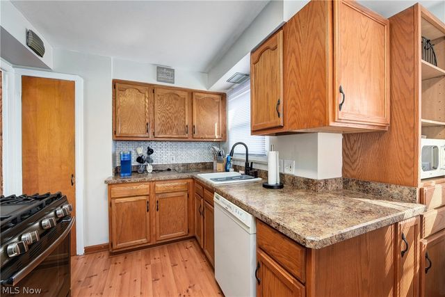 4145 W 220th Street, Fairview Park, OH 44126