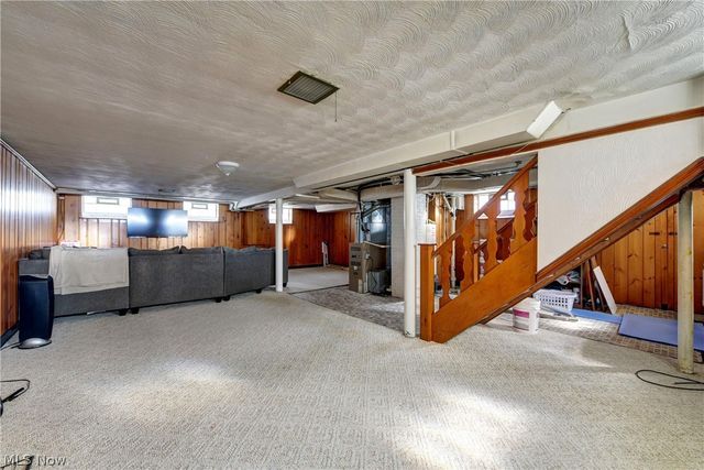 4145 W 220th Street, Fairview Park, OH 44126