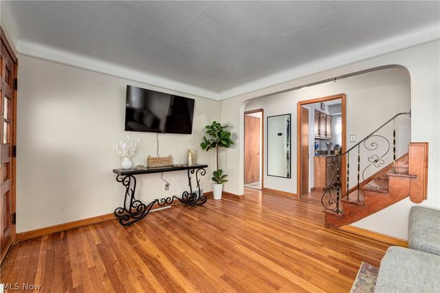 4145 W 220th Street, Fairview Park, OH 44126