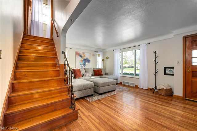 4145 W 220th Street, Fairview Park, OH 44126