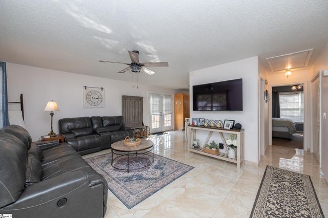 112 Baker Street Extension, Greenville, SC 29611