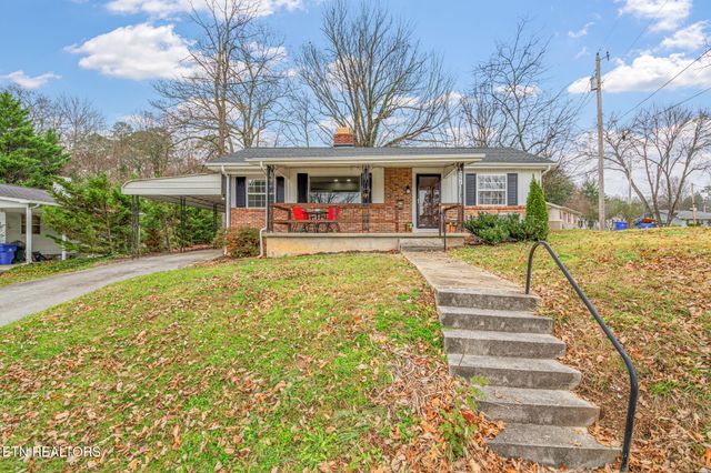 201 W Fairview Rd, Oak Ridge, TN 37830