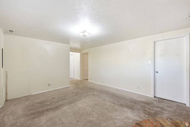 159 E WILSON RD, North Salt Lake, UT 84054