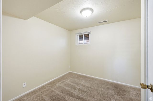 159 E WILSON RD, North Salt Lake, UT 84054