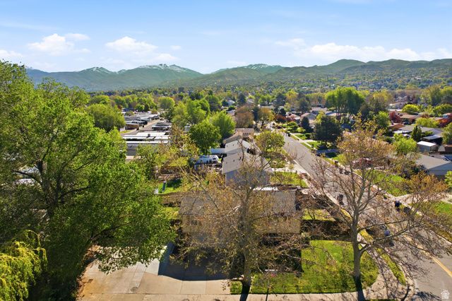 159 E WILSON RD, North Salt Lake, UT 84054