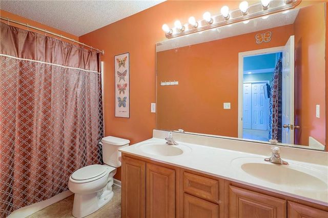 32139 W 172nd Street, Gardner, KS 66030