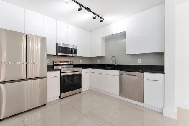 323 NW 56th Ave, Miami, FL 33126