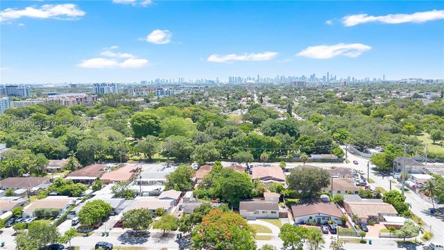 323 NW 56th Ave, Miami, FL 33126