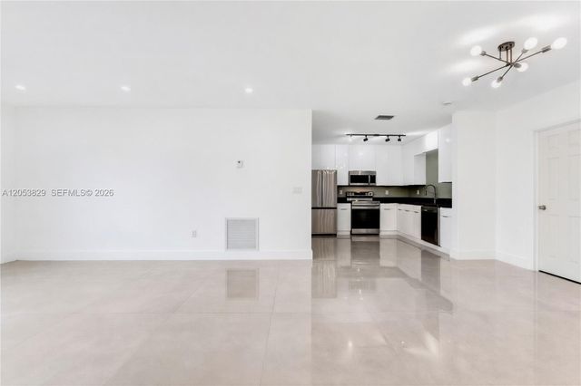 323 NW 56th Ave, Miami, FL 33126