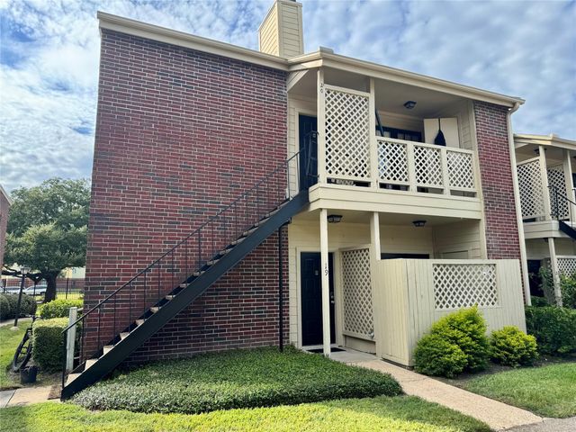 8055 Cambridge Street 19, Houston, TX 77054