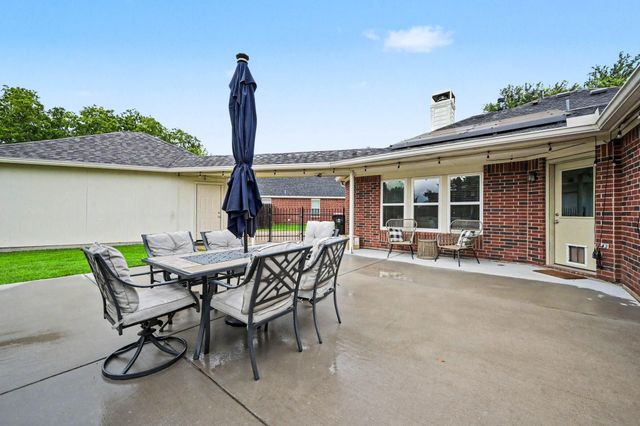 4527 Lake Halbert Lane, Richmond, TX 77406