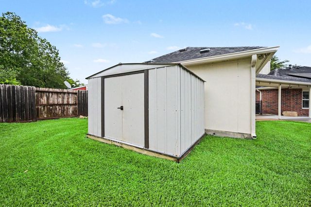 4527 Lake Halbert Lane, Richmond, TX 77406