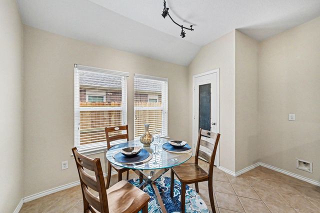4527 Lake Halbert Lane, Richmond, TX 77406