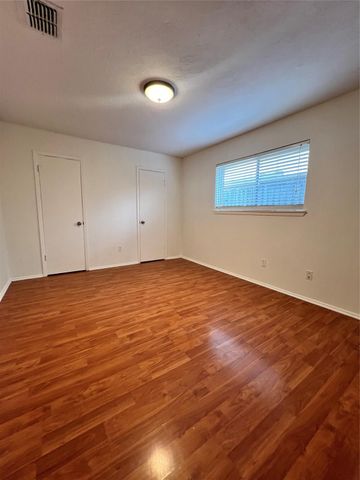 7522 Crisp Wood Lane, Houston, TX 77086
