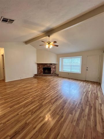 7522 Crisp Wood Lane, Houston, TX 77086
