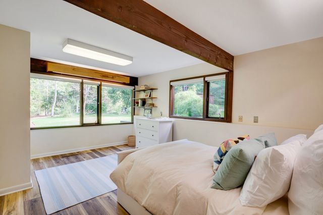 7 Old Conant Rd, Lincoln, MA 01773