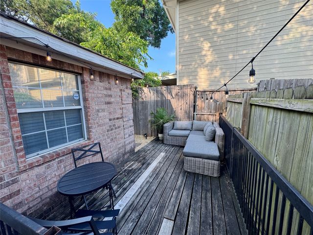 5319 Goodwin Avenue B, Dallas, TX 75206