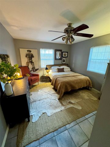 5319 Goodwin Avenue B, Dallas, TX 75206