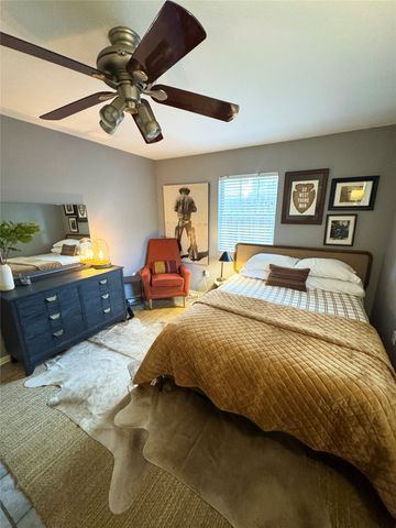 5319 Goodwin Avenue B, Dallas, TX 75206