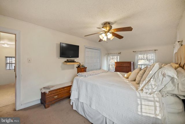 38 DESHIBE TER, Vineland, NJ 08360