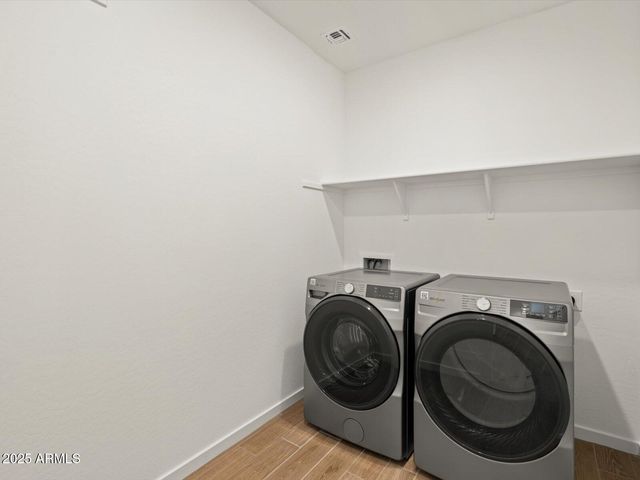 7505 E COZY COTTAGE Lane, San Tan Valley, AZ 85143