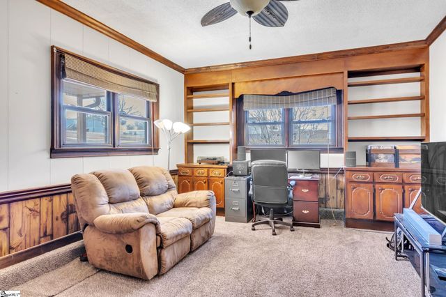 512 Mega Drive, Duncan, SC 29334