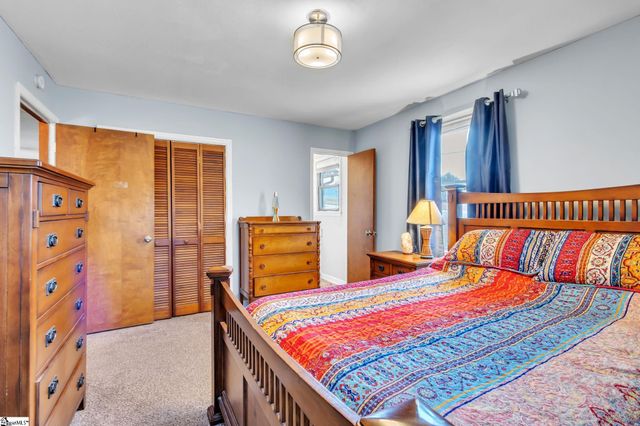 512 Mega Drive, Duncan, SC 29334