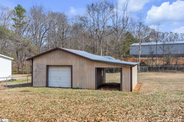 512 Mega Drive, Duncan, SC 29334