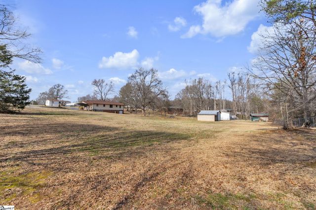 512 Mega Drive, Duncan, SC 29334