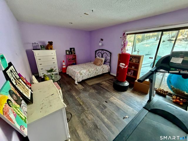 18 Hudson Street 15, Bethel, CT 06801