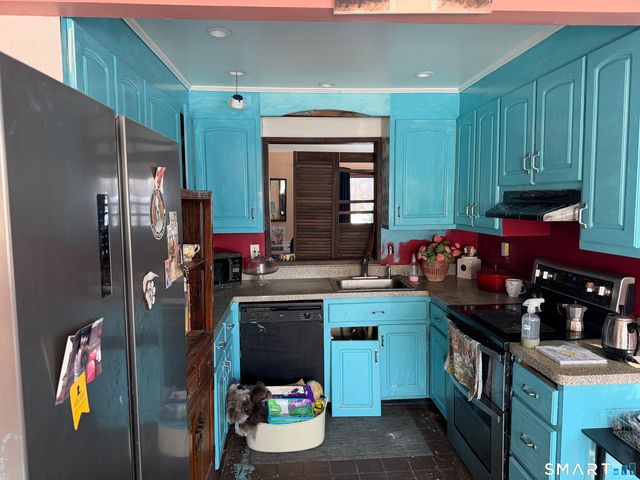 18 Hudson Street 15, Bethel, CT 06801