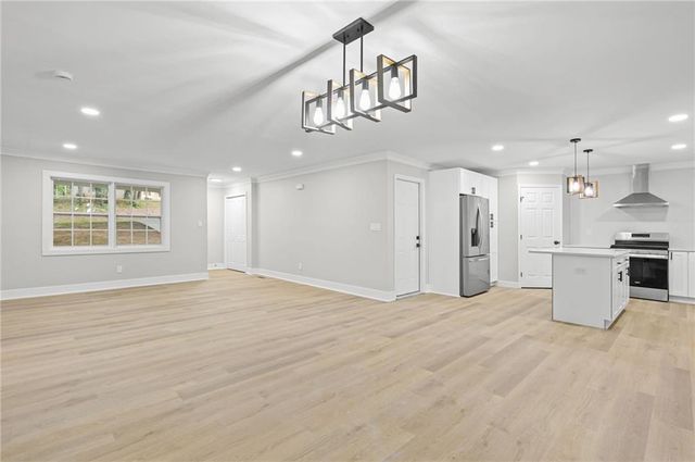 2873 Leisure Springs Circle, Decatur, GA 30034