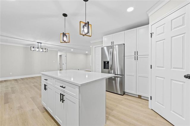 2873 Leisure Springs Circle, Decatur, GA 30034