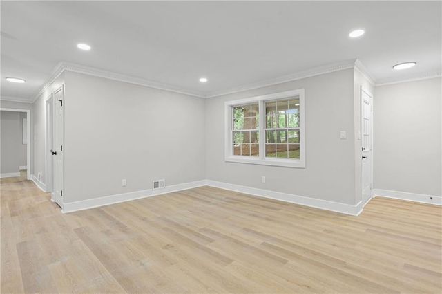 2873 Leisure Springs Circle, Decatur, GA 30034
