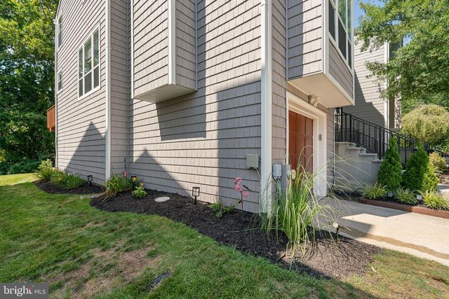 7822 OLD HOLLOW LN, Ellicott City, MD 21043