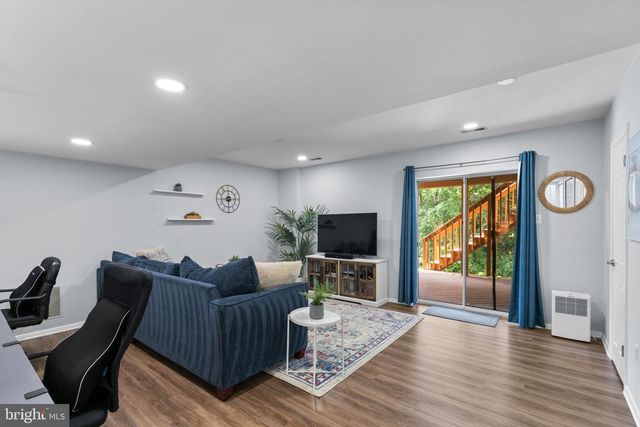 7822 OLD HOLLOW LN, Ellicott City, MD 21043