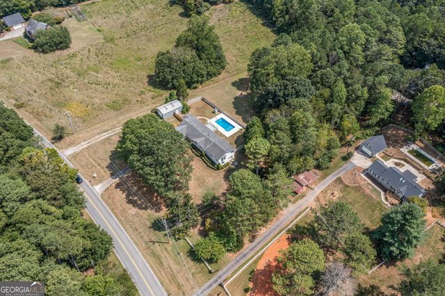 2465 Bethany Bend, Alpharetta, GA 30004