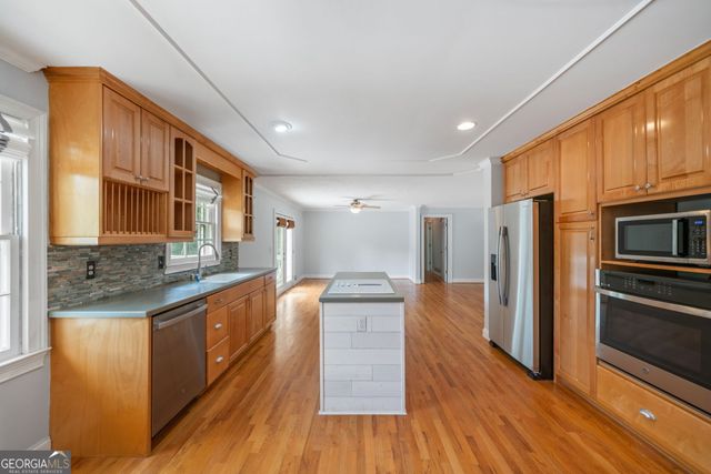 2465 Bethany Bend, Alpharetta, GA 30004